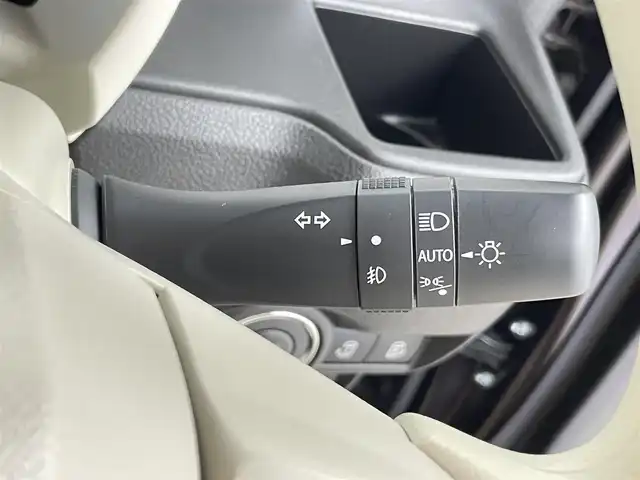 スズキ ワゴンＲ スマイル HYBRID X 千葉県 2022(令4)年 1.2万km アーバンブラウンパールM / ウッディブラウン デュアルカメラブレーキサポート/純正ナビ/(CD/DVD/USB/Bluetooth)/フルセグTV/アラウンドビューモニター/両側電動スライドドア/レーダークルーズコントロール/シートヒーター/ビルトインETC/LEDオートライト/フォグライト/アイドリングストップ/横滑り防止機能/コーナーセンサー/純正ホイールキャップ/スマートキー/スペアキー