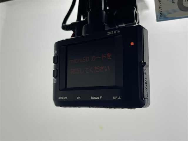 スズキ クロスビー HYBRID MZ 茨城県 2023(令5)年 1万km キャラバンアイボリーパールメタリック/ホワイト 2トーンルーフ 社外8型ナビ/全周囲カメラ/フルセグ/衝突被害軽減ブレーキ/車線逸脱抑制装置/レーダークルーズコントロール/オートマチックハイビーム/クリアランスソナー/ETC/ドラレコ/シートヒーター/純正16インチAW/LEDヘッドライト/スマートキー
