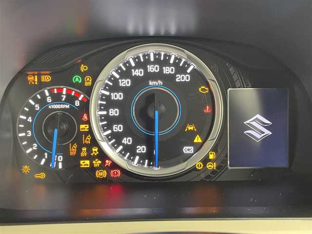 スズキ クロスビー HYBRID MZ 茨城県 2023(令5)年 1万km キャラバンアイボリーパールメタリック/ホワイト 2トーンルーフ 社外8型ナビ/全周囲カメラ/フルセグ/衝突被害軽減ブレーキ/車線逸脱抑制装置/レーダークルーズコントロール/オートマチックハイビーム/クリアランスソナー/ETC/ドラレコ/シートヒーター/純正16インチAW/LEDヘッドライト/スマートキー