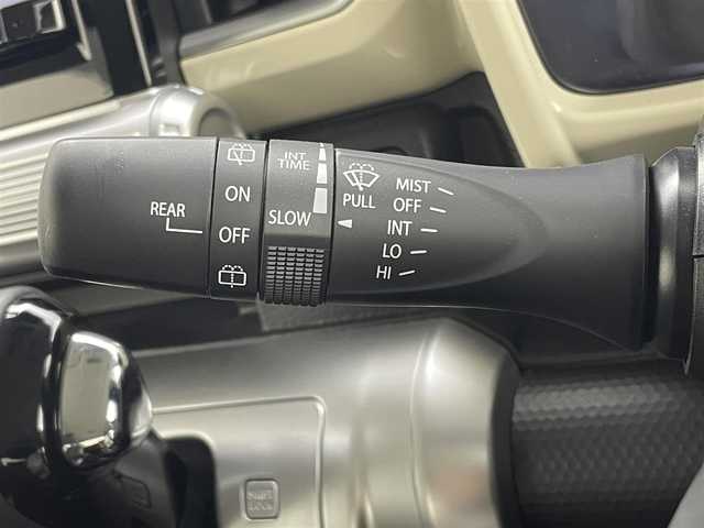 スズキ クロスビー HYBRID MZ 茨城県 2023(令5)年 1万km キャラバンアイボリーパールメタリック/ホワイト 2トーンルーフ 社外8型ナビ/全周囲カメラ/フルセグ/衝突被害軽減ブレーキ/車線逸脱抑制装置/レーダークルーズコントロール/オートマチックハイビーム/クリアランスソナー/ETC/ドラレコ/シートヒーター/純正16インチAW/LEDヘッドライト/スマートキー