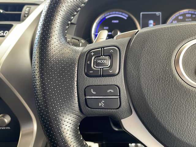 レクサス ＮＸ 300h Fスポーツ 岐阜県 2019(令1)年 4.3万km ホワイトノーヴァガラスフレーク M’s　SPEEDエアロパーツ/M’s　SPEEDマフラー/社外20インチアルミホイール/１０．１インチワイドディスプレイ/バックモニター/サードビューモニター/Bluetooth/フルセグ視聴/ブラインドスポットモニター/３眼ＬＥＤヘッドライト/オートハイビーム/オートライト/レザーシート/前席シートヒーター/前席エアシート/前席パワーシート/運転席メモリーシート/社外デジタルインナーミラー/　前後ドライブレコーダー/ＥＴＣ２．０/パワーバックドア/プッシュスタート/スマートキー/プリクラッシュセーフティ/追従クルーズコントロール/ブレーキホールド/コーナーセンサー