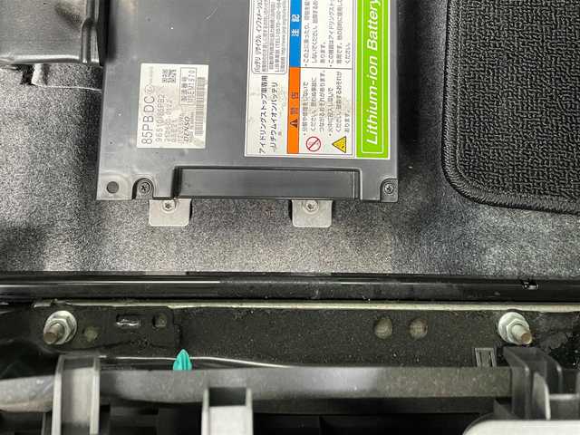 スズキ ハスラー HYBRID G 千葉県 2021(令3)年 10.1万km デニムブルー ガンメタリック 2トーン (株)IDOMが運営する【じしゃロン八千代店】の自社ローン対象車両になります。こちらは現金またはオートローンご利用時の価格です。自社ローンご希望の方は別途その旨お申付け下さい/社外SDナビ/バックカメラ/ETC/前席シートヒーター/デュアルカメラブレーキサポート