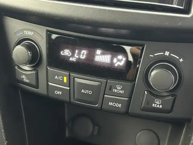 スズキ スイフト スポーツ 群馬県 2012(平24)年 9.7万km スノーホワイトパール 禁煙車　社外７型ナビ　バックカメラ　クルコン　横滑り防止　パドルシフト　オートライト　ＥＴＣ　純正ＡＷ　　純正フロアマット　ＣＤ　ＤＶＤ　ＢＴ　ＵＳＢ　ＡＵＸ　スマートキー　プッシュスタート