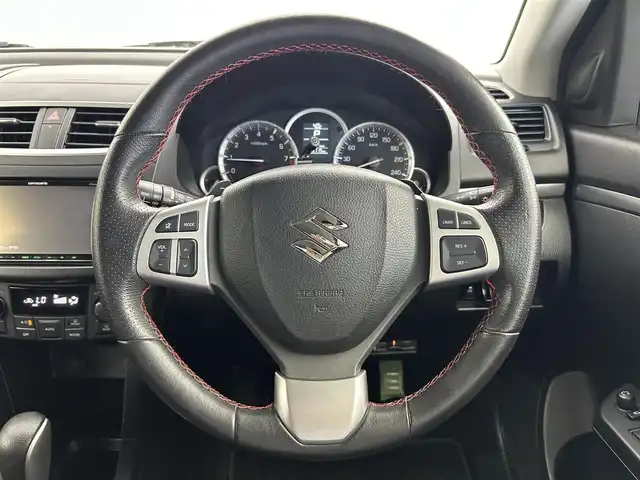 スズキ スイフト スポーツ 群馬県 2012(平24)年 9.7万km スノーホワイトパール 禁煙車　社外７型ナビ　バックカメラ　クルコン　横滑り防止　パドルシフト　オートライト　ＥＴＣ　純正ＡＷ　　純正フロアマット　ＣＤ　ＤＶＤ　ＢＴ　ＵＳＢ　ＡＵＸ　スマートキー　プッシュスタート
