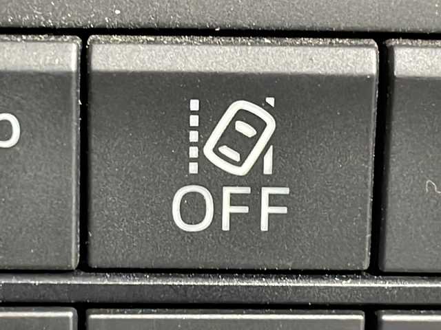 マツダ デミオ XD ツーリング 広島県 2016(平28)年 5.8万km ソニックシルバーM 禁煙車/純正ナビ/バックカメラ/シートヒーター/ヘッドアップディスプレイ/ブラインドスポットモニター/クルーズコントロール/パドルシフト/ＥＴＣ/衝突被害軽減/オートハイビーム/レーンキープ/フォグランプ/ＬＥＤヘッドライト/社外16インチアルミホイール(185/60/R16)/エアバッグ(運転席/助手席/サイド/カーテン)