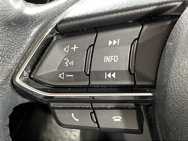 マツダ デミオ XD ツーリング 広島県 2016(平28)年 5.8万km ソニックシルバーM 禁煙車/純正ナビ/バックカメラ/シートヒーター/ヘッドアップディスプレイ/ブラインドスポットモニター/クルーズコントロール/パドルシフト/ＥＴＣ/衝突被害軽減/オートハイビーム/レーンキープ/フォグランプ/ＬＥＤヘッドライト/社外16インチアルミホイール(185/60/R16)/エアバッグ(運転席/助手席/サイド/カーテン)