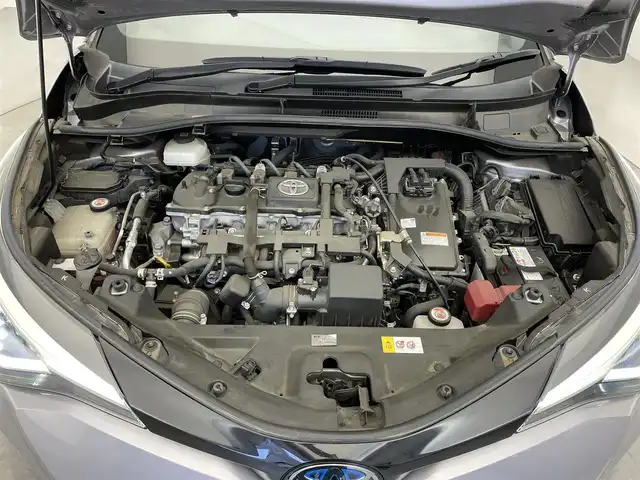 トヨタ Ｃ－ＨＲ G モード ネロ セーフティプラス 滋賀県 2020(令2)年 6.7万km メタルストリームM 純正8インチナビ/・Bluetooth/・Miracast/・FM/AM/パノラミックビューモニター/レーダークルーズコントロール/クリアランスソナー/ビルトインETC/ハーフレザーシート/シートヒーター/純正18インチアルミホイール/純正フロアマット/スマートキー/スペアキー/LEDヘッドライト