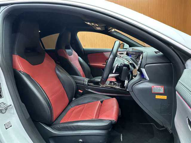 メルセデス・ベンツ ＣＬＡ２００ｄ AMGライン 千葉県 2020(令2)年 4.2万km デジタルホワイト ＡＭＧレザーエクスクルーシブＰＫＧ　/アドバンスドＰＫＧ　/パノラマＳＲ　/ＨＵＤ　/ＡＣＣ　/赤黒レザーシート　/ナビ　/ＴＶ　/３６０°シートＨ　　/オートハイビーム　/アンビエントライト　/ＲＳＰ　/ドラレコ　/ＥＴＣ