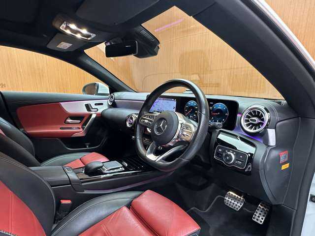 メルセデス・ベンツ ＣＬＡ２００ｄ AMGライン 千葉県 2020(令2)年 4.2万km デジタルホワイト ＡＭＧレザーエクスクルーシブＰＫＧ　/アドバンスドＰＫＧ　/パノラマＳＲ　/ＨＵＤ　/ＡＣＣ　/赤黒レザーシート　/ナビ　/ＴＶ　/３６０°シートＨ　　/オートハイビーム　/アンビエントライト　/ＲＳＰ　/ドラレコ　/ＥＴＣ