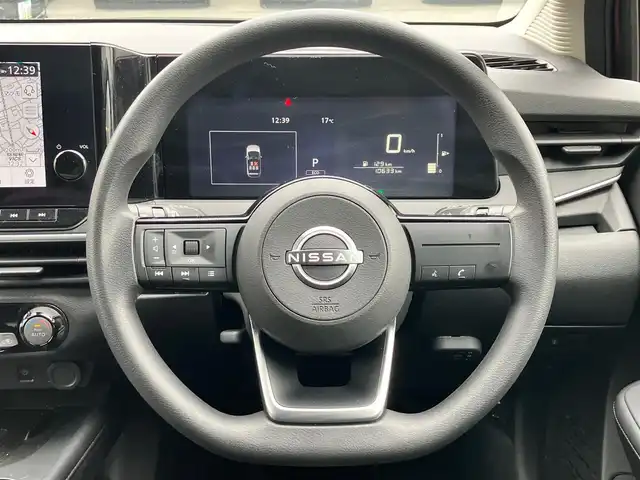 日産 ノート X 静岡県 2022(令4)年 1.1万km バーガンディー 純正9インチナビ(BT/フルセグ)/全方位カメラ/純正ドライブレコーダー/ETC2.0/ワンオーナー/エンジンスタートボタン/パワーステアリング/パワーウィンドウ/取扱説明書/アイドリングストップ/スマートキー/スペアキー１本/オートエアコン/USB入力端子/フロアマット/ABS/横滑り防止装置/コーナーセンサー前後/オートライト/オートマチックハイビーム/LEDヘッドライト/W+サイドエアバッグ/衝突軽減システム/ワイヤレス充電/デジタルインナーミラー/HDMI接続/BSM