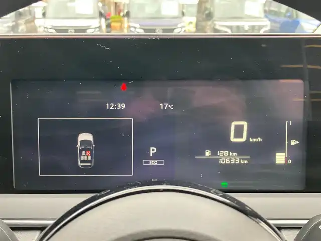 日産 ノート X 静岡県 2022(令4)年 1.1万km バーガンディー 純正9インチナビ(BT/フルセグ)/全方位カメラ/純正ドライブレコーダー/ETC2.0/ワンオーナー/エンジンスタートボタン/パワーステアリング/パワーウィンドウ/取扱説明書/アイドリングストップ/スマートキー/スペアキー１本/オートエアコン/USB入力端子/フロアマット/ABS/横滑り防止装置/コーナーセンサー前後/オートライト/オートマチックハイビーム/LEDヘッドライト/W+サイドエアバッグ/衝突軽減システム/ワイヤレス充電/デジタルインナーミラー/HDMI接続/BSM