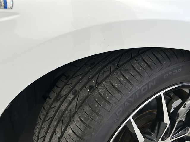 トヨタ カムリ G 宮城県 2017(平29)年 3.3万km プラチナホワイトパールマイカ 禁煙車/トヨタセーフティセンス/・プリクラッシュセーフティ/・レーンディパーチャーアラート/・レーダークルーズコントロール/・オートハイビーム/純正SDナビ/・CD.DVD.SD.BT/フルセグTV/バックモニター/D席パワーシート/ビルトインETC/ドライブレコーダー（FR）/電動パーキングブレーキ/オートホールド機能/LEDヘッドライト/LEDフォグランプ/ステアリングスイッチ/横滑り防止装置/プッシュスタート/スマートキー/社外17インチアルミホイール/社外フロアマット