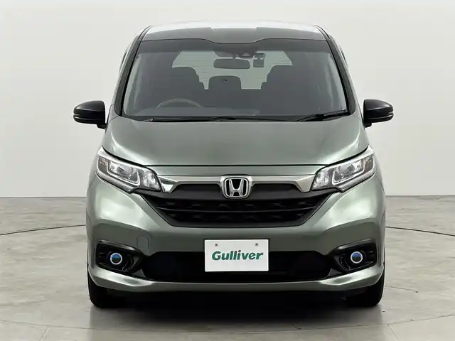 ホンダ フリード G ブラックスタイル 福岡県 2023(令5)年 0.8万km シルバーミストグリーンM ワンオーナー　/後席モニター　/社外ナビ／フルセグＴＶ　/バックカメラ　/ＥＴＣ　/前後ドラレコ　/レーダークルコン　/衝突被害軽減ブレーキ　/レーンキープ　/アイドリングストップ　/両側電動スライドドア　/シートヒーター