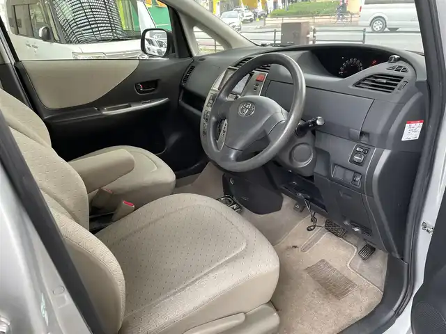 トヨタ ラクティス X Lパッケージ 福岡県 2005(平17)年 18.6万km シルバーマイカM ETC/電格ミラー/純正フロアマット/プッシュスタート/取扱説明書