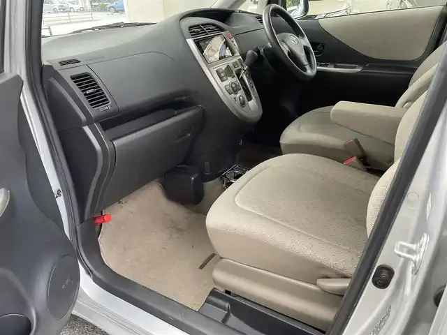 トヨタ ラクティス X Lパッケージ 福岡県 2005(平17)年 18.6万km シルバーマイカM ETC/電格ミラー/純正フロアマット/プッシュスタート/取扱説明書