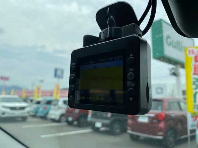 ダイハツ キャスト アクティバ G SAⅡ 兵庫県 2017(平29)年 7.4万km フレッシュグリーンM 社外ナビ（FM/AM/BT/DVD)/・ワンセグTV/レーンアシスト/衝突軽減システム/横滑り防止/アイドリングストップ/ドライブレコーダー/ETC/LEDヘッドライト/プッシュスタート