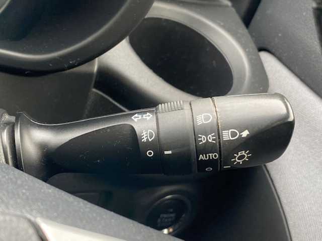 ダイハツ キャスト アクティバ G SAⅡ 兵庫県 2017(平29)年 7.4万km フレッシュグリーンM 社外ナビ（FM/AM/BT/DVD)/・ワンセグTV/レーンアシスト/衝突軽減システム/横滑り防止/アイドリングストップ/ドライブレコーダー/ETC/LEDヘッドライト/プッシュスタート