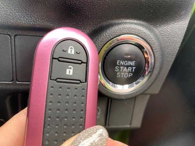 ダイハツ キャスト アクティバ G SAⅡ 兵庫県 2017(平29)年 7.4万km フレッシュグリーンM 社外ナビ（FM/AM/BT/DVD)/・ワンセグTV/レーンアシスト/衝突軽減システム/横滑り防止/アイドリングストップ/ドライブレコーダー/ETC/LEDヘッドライト/プッシュスタート