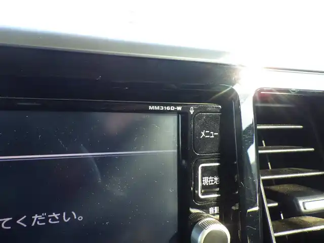 日産 デイズ ルークス X Vセレクション 千葉県 2016(平28)年 6.3万km ホワイトパール エマージェンシーブレーキ/両側パワースライドドア/純正SDナビ/地デジTV/【DVD/CD再生機能】/アラウンドビューモニター/ドライブレコーダー/革巻きステアリング/純正14インチアルミホイル/インテリジェントキー