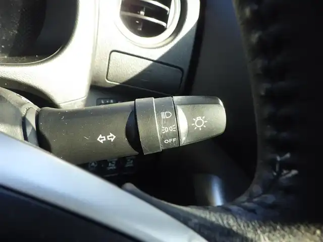 日産 デイズ ルークス X Vセレクション 千葉県 2016(平28)年 6.3万km ホワイトパール エマージェンシーブレーキ/両側パワースライドドア/純正SDナビ/地デジTV/【DVD/CD再生機能】/アラウンドビューモニター/ドライブレコーダー/革巻きステアリング/純正14インチアルミホイル/インテリジェントキー