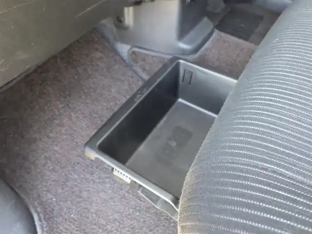 日産 デイズ ルークス X Vセレクション 千葉県 2016(平28)年 6.3万km ホワイトパール エマージェンシーブレーキ/両側パワースライドドア/純正SDナビ/地デジTV/【DVD/CD再生機能】/アラウンドビューモニター/ドライブレコーダー/革巻きステアリング/純正14インチアルミホイル/インテリジェントキー