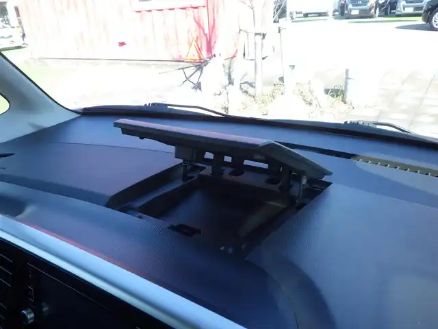 日産 デイズ ルークス X Vセレクション 千葉県 2016(平28)年 6.3万km ホワイトパール エマージェンシーブレーキ/両側パワースライドドア/純正SDナビ/地デジTV/【DVD/CD再生機能】/アラウンドビューモニター/ドライブレコーダー/革巻きステアリング/純正14インチアルミホイル/インテリジェントキー