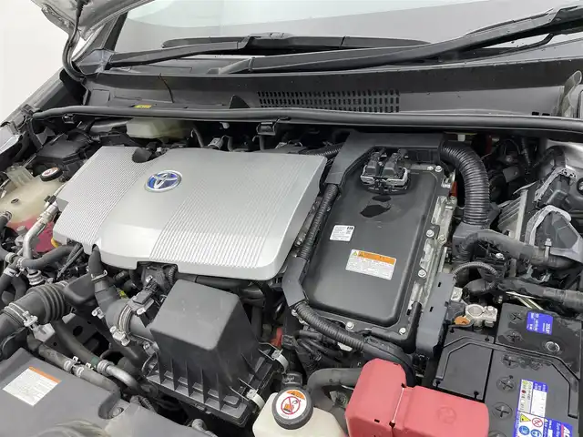 トヨタ プリウス A 宮城県 2018(平30)年 3万km シルバーM 純正ナビ/アダプティブクルーズコントロール/クリアランスソナー/ＬＥＤヘッドランプ/ヘッドアップディスプレイ/アドバンスドパーク/プリクラッシュセーフティ/BSM/レーントレーシングアシスト/オートマチックハイビーム/バックカメラ/ＥＴＣ/ドライブレコーダー/Bluetoothオーディオ/フルセグTV/禁煙車