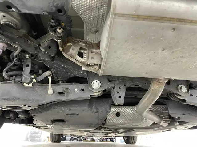 トヨタ プリウス A 宮城県 2018(平30)年 3万km シルバーM 純正ナビ/アダプティブクルーズコントロール/クリアランスソナー/ＬＥＤヘッドランプ/ヘッドアップディスプレイ/アドバンスドパーク/プリクラッシュセーフティ/BSM/レーントレーシングアシスト/オートマチックハイビーム/バックカメラ/ＥＴＣ/ドライブレコーダー/Bluetoothオーディオ/フルセグTV/禁煙車