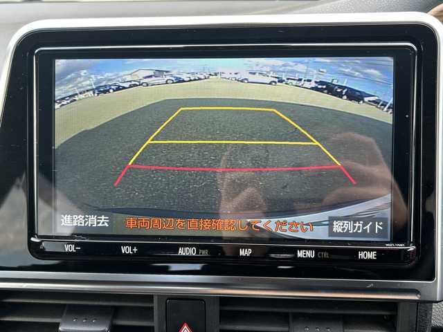 トヨタ シエンタ ハイブリッド G クエロ 富山県 2021(令3)年 8.3万km ブラックマイカ/ベージュ 2トーン 禁煙車/ディーラーオプションナビ/型式：NSZT-Y68T/【フルセグTV/CD/DVD/Bluetooth/SD】/ハーフレザー/両側パワースライドドア/三列シート/クルーズコントロール/ドライブレコーダー前後/バックカメラ/純正フロアマット/オートハイビーム/ビルトインＥＴＣ/フォグライト/LEDヘッドライト