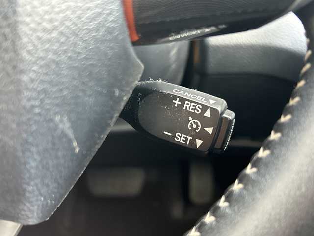 トヨタ シエンタ ハイブリッド G クエロ 富山県 2021(令3)年 8.3万km ブラックマイカ/ベージュ 2トーン 禁煙車/ディーラーオプションナビ/型式：NSZT-Y68T/【フルセグTV/CD/DVD/Bluetooth/SD】/ハーフレザー/両側パワースライドドア/三列シート/クルーズコントロール/ドライブレコーダー前後/バックカメラ/純正フロアマット/オートハイビーム/ビルトインＥＴＣ/フォグライト/LEDヘッドライト