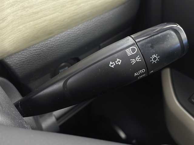 スズキ ハスラー ワンダラー 栃木県 2019(令1)年 1.7万km シフォンアイボリーメタリック/ウッディブラウン2トーンルーフ 純正ナビ/（BT/CD/DVD/フルセグ/AM/FM)/全方位カメラ/バック/サイド/フロントカメラ/衝突軽減システム/車線逸脱抑制機能/横滑り防止/アイドリングストップ/ビルトインETC/ドライブレコーダー/ハーフレザーシート/前席シートヒーター/電動格納ミラー/純正フロアマット/ISOFIX/プッシュスタート/スマートキー