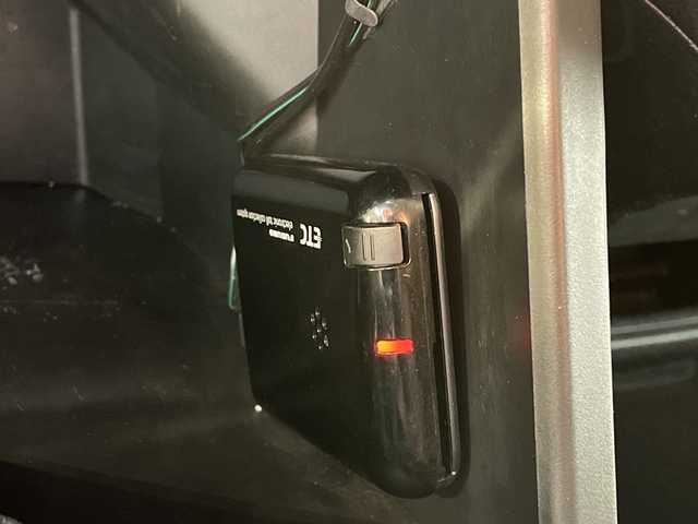 ホンダ Ｎ ＢＯＸ 2トーン カスタム G Lパッケージ 山口県 2015(平27)年 11.1万km プレミアムホワイトパールⅡ 社外ナビ/CD/DVD/SD/BT/AM/FM/フルセグTV/バックカメラ/両側パワースライドドア/ETC/オートライト/電動格納ミラー/純正フロアマット