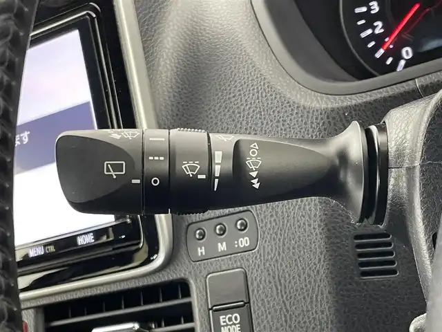 トヨタ ヴォクシー ZS 煌Ⅱ 埼玉県 2020(令2)年 5.8万km イナズマスパーキングブラックガラスフレーク 純正９インチナビ　両側パワースライドドア　バックカメラ　ビルトインＥＴＣ　クルーズコントロール　ＬＥＤヘッドライト　ＣＤ　ＤＶＤ　Ｂｌｕｅｔｏｏｔｈ　地デジフルセグＴＶ　スマートキー　オートライト