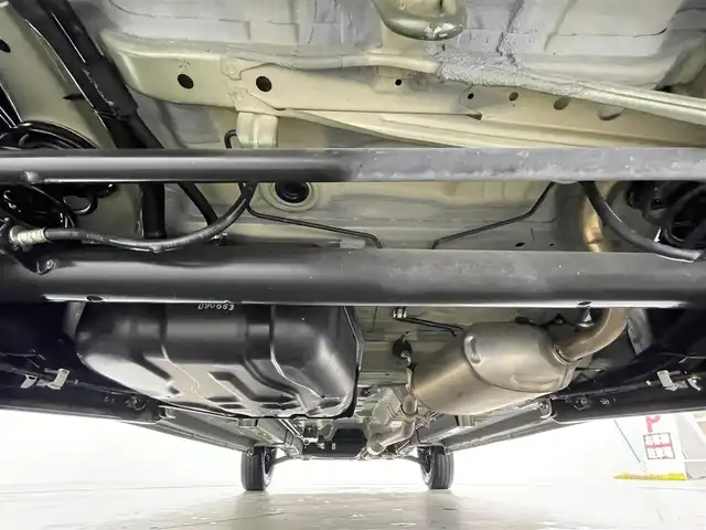 スズキ ハスラー Jスタイル Ⅱ 千葉県 2016(平28)年 6.1万km クールカーキPM 社外SDナビ/バックカメラ/衝突被害軽減システム/車線逸脱警報/ハーフレザーシート/横滑り防止装置/ETC/前後ドライブレコーダー/アイドリングストップ/LEDヘッドライト/フォグランプ/オートライト/ウィンカーミラー/電動格納ミラー/純正15インチAW/D/Nシートヒーター/シートリフター/禁煙車/Bluetooth/フルセグTV/プッシュスタート/スマートキー/フロアマット/ドアバイザー/スペアキー/取扱説明書