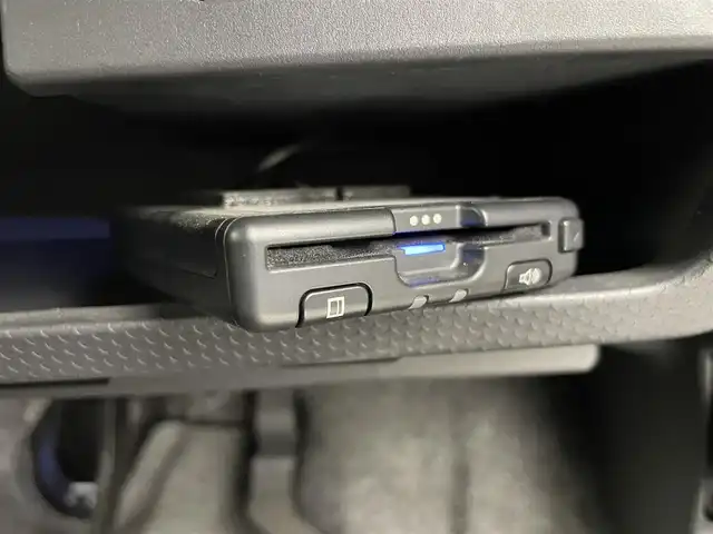 スズキ ハスラー Jスタイル Ⅱ 千葉県 2016(平28)年 6.1万km クールカーキPM 社外SDナビ/バックカメラ/衝突被害軽減システム/車線逸脱警報/ハーフレザーシート/横滑り防止装置/ETC/前後ドライブレコーダー/アイドリングストップ/LEDヘッドライト/フォグランプ/オートライト/ウィンカーミラー/電動格納ミラー/純正15インチAW/D/Nシートヒーター/シートリフター/禁煙車/Bluetooth/フルセグTV/プッシュスタート/スマートキー/フロアマット/ドアバイザー/スペアキー/取扱説明書