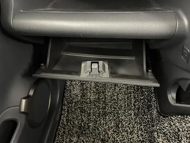 スズキ ハスラー Jスタイル Ⅱ 千葉県 2016(平28)年 6.1万km クールカーキPM 社外SDナビ/バックカメラ/衝突被害軽減システム/車線逸脱警報/ハーフレザーシート/横滑り防止装置/ETC/前後ドライブレコーダー/アイドリングストップ/LEDヘッドライト/フォグランプ/オートライト/ウィンカーミラー/電動格納ミラー/純正15インチAW/D/Nシートヒーター/シートリフター/禁煙車/Bluetooth/フルセグTV/プッシュスタート/スマートキー/フロアマット/ドアバイザー/スペアキー/取扱説明書