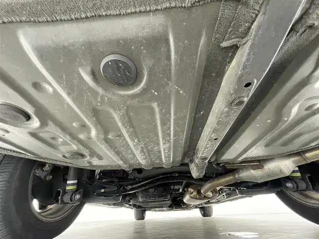 トヨタ ヴォクシー S－Z 千葉県 2022(令4)年 2.8万km アティチュードブラックマイカ 禁煙車/12.1インチフリップダウンモニター　後席モニター/トヨタセーフティセンス/・LDA　レーンディパーチャーアラート　レーンキープ/・PDA　プロアクティブドライビングアシスト/・PCS　プリクラッシュセーフティ　衝突軽減/・PKSB　パーキングサポートブレーキ/・コーナーセンサー/・BSM　ブラインドスポットモニター/両側電動ドア　両側パワースライドドア/快適利便パッケージ/・2列目オットマン/・2列目シートヒーター/・パワーバックドア　電動リアゲート/・ハンドルヒーター　ステアリングヒーター/ユニバーサルステップ/純正10.5インチディスプレイオーディオ/・ディスプレイオーディオplus/・ナビ機能/フルセグTV/CD・DVD/USB入力/HDMI入力/・アラウンドビュー　全方位カメラ/・ビルトインETC2.0/レーダークルーズコントロール/三眼LEDヘッドライト/フォグランプ/オートライト/オートハイビーム/ハーフレザーシート/前席/2列目シートヒーター/純正17インチアルミホイール/革巻きステアリング/ステアリングリモコン/電動パーキングブレーキ
