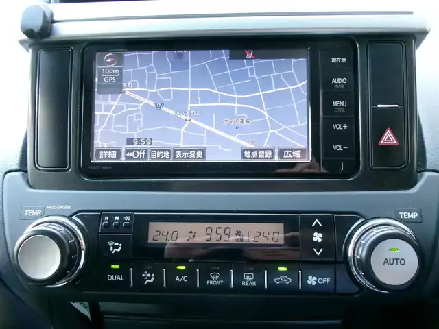 トヨタ ランドクルーザー プラド TX 群馬県 2015(平27)年 10万km ブラック サンルーフ/ルーフレール/LEDヘッドライト/純正SDナビ・フルセグTV/　・BT・DVD(NSZT-W64)/純正バックモニター/純正ビルトインETC/純正17インチアルミホイール/スマートキー＆プッシュスタート/保証書＆取説