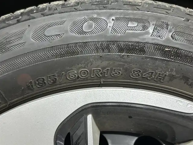 トヨタ シエンタ ハイブリッド G クエロ 大阪府 2019(平31)年 2.5万km ブラックマイカ 純正ナビ(フルセグ/DVD再生/Bluetooth) バックカメラ ETC 両側パワースライドドア 衝突軽減 クルコン クリアランスソナー トヨタセーフティセンス ハーフレザー ドラレコ スマートキー