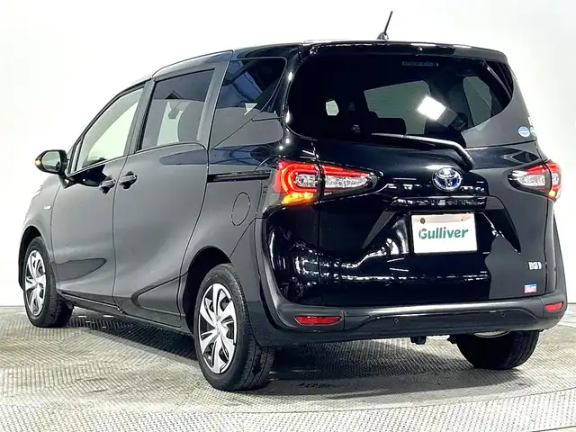 トヨタ シエンタ ハイブリッド G クエロ 大阪府 2019(平31)年 2.5万km ブラックマイカ 純正ナビ(フルセグ/DVD再生/Bluetooth) バックカメラ ETC 両側パワースライドドア 衝突軽減 クルコン クリアランスソナー トヨタセーフティセンス ハーフレザー ドラレコ スマートキー