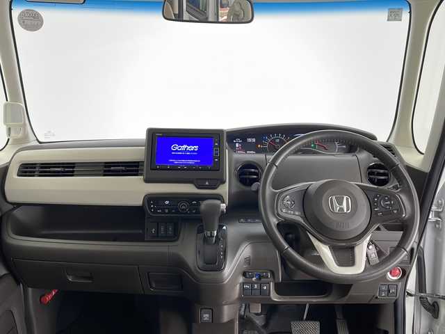 ホンダ Ｎ ＢＯＸ EX ターボ 長野県 2021(令3)年 3.3万km プラチナホワイトパール 純正メモリナビ/Bluetooth／CD／DVD／フルセグTV/バックカメラ/ETC/純正フロアマット/ドアバイザー/両側パワスラ/横滑り防止装置/衝突被害軽減システム/レーンキープアシスト/先行車検知/先行車発進お知らせ/路外逸脱抑制システム/標識認識機能/コーナーセンサー（後のみ）/前席シートヒーター/LEDヘッドライト/スマートキー/スペアキー1本