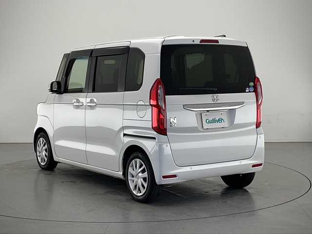ホンダ Ｎ ＢＯＸ EX ターボ 長野県 2021(令3)年 3.3万km プラチナホワイトパール 純正メモリナビ/Bluetooth／CD／DVD／フルセグTV/バックカメラ/ETC/純正フロアマット/ドアバイザー/両側パワスラ/横滑り防止装置/衝突被害軽減システム/レーンキープアシスト/先行車検知/先行車発進お知らせ/路外逸脱抑制システム/標識認識機能/コーナーセンサー（後のみ）/前席シートヒーター/LEDヘッドライト/スマートキー/スペアキー1本