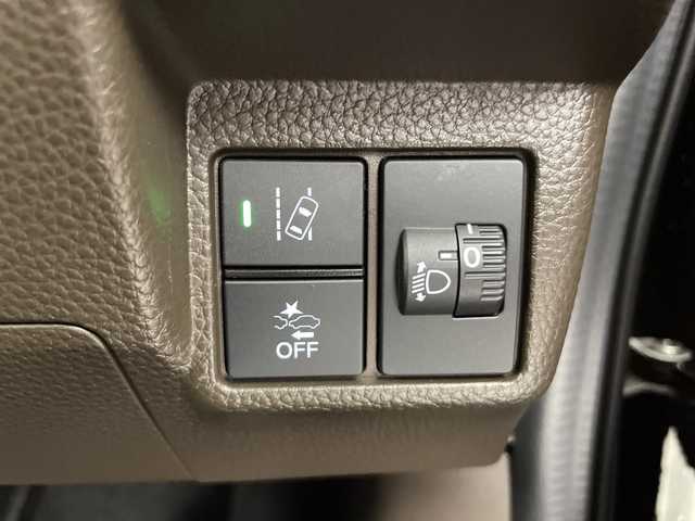 ホンダ Ｎ ＢＯＸ L 道央・札幌 2023(令5)年 2.1万km クリスタルブラックパール ・４WD  /   Honda SENSING/・衝突被害軽減ブレーキ/・レーダークルーズコントロール/・社外ナビ/・CD.Bluetooth.SD.USB/・バックカメラ/・両側パワースライドドア/・運転席＆助手席シートバックテーブル/・運転席＆助手席シートヒーター/・LEDライト/オートハイビーム/・ビルトインETC/・フロント左右シートヒーター/・ミラーヒーター/・コーナーセンサー