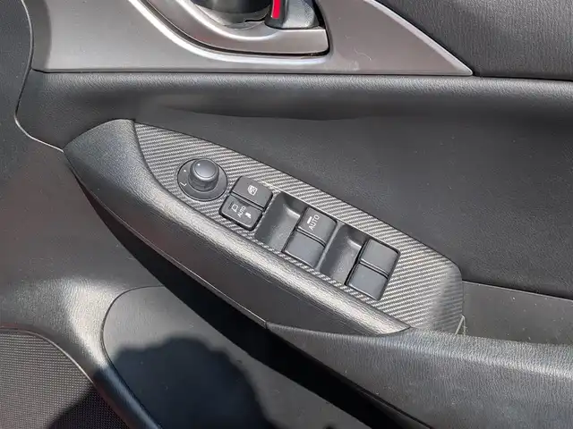 マツダ ＣＸ－３ 15S ツーリング 福井県 2021(令3)年 4.2万km ソウルレッドクリスタルM ワンオーナー車/全方位カメラ/純正16インチAW/コーナーセンサー/ETC/衝突被害軽減システム/LEDヘッドライト/純正メモリナビ（CD/DVD/BT/USB/AUX）/フルセグテレビ/アイドリングストップ/レーンキープアシスト/横滑り防止装置/盗難防止装置/ダブル＋サイドエアバッグ/カーテンエアバッグ/純正フロアマット/スマートキー