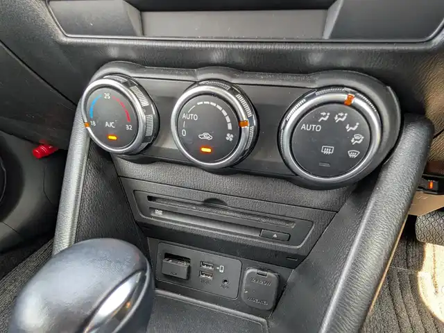 マツダ ＣＸ－３ 15S ツーリング 福井県 2021(令3)年 4.2万km ソウルレッドクリスタルM ワンオーナー車/全方位カメラ/純正16インチAW/コーナーセンサー/ETC/衝突被害軽減システム/LEDヘッドライト/純正メモリナビ（CD/DVD/BT/USB/AUX）/フルセグテレビ/アイドリングストップ/レーンキープアシスト/横滑り防止装置/盗難防止装置/ダブル＋サイドエアバッグ/カーテンエアバッグ/純正フロアマット/スマートキー