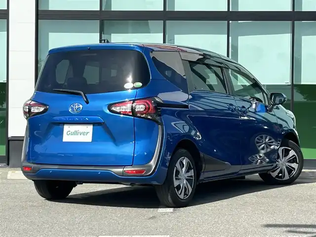 トヨタ シエンタ G クエロ 和歌山県 2019(令1)年 3.3万km コバルトブルーメタリック 純正7インチナビ/フルセグTV/(AM/FM/CD/DVD/SD/USB/Bluetooth)/全方位カメラ/衝突軽減ブレーキ/車線逸脱防止/クリアランスソナー/先行車発進お知らせ/両側パワースライドドア/ETC/ドライブレコーダー/LEDヘッドライト/オートライト/フォグランプ/オートハイビーム/ハーフレザーシート/プッシュスタート/スマートキー/スペアキー