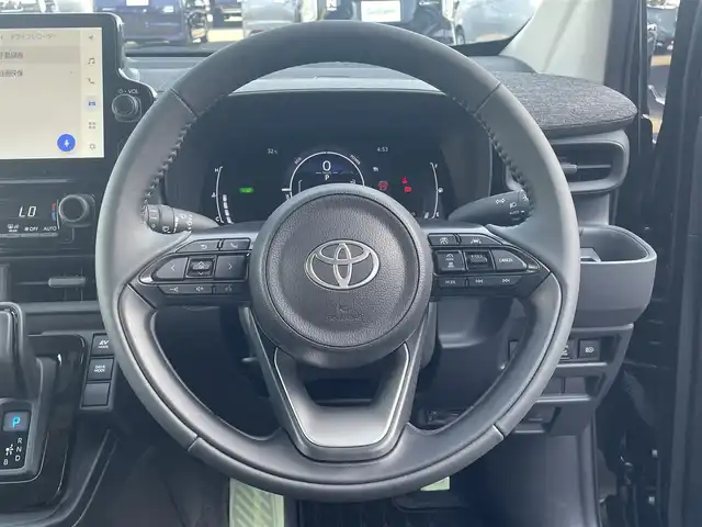トヨタ シエンタ ハイブリッド Z 和歌山県 2023(令5)年 0.9万km ホワイトパールクリスタルシャイン 純正10.5インチナビ/バックカメラ/フルセグTV/BT/USB/衝突軽減ブレーキ/レーンキープアシスト/ブラインドスポットモニター/レーダークルコン/オートライト/前後コーナーセンサー/モデリスタエアロ/前後ドラレコ/ビルトインETC2.0/両側パワスラ/１００V充電/ステアリングヒーター/ステアリングリモコン