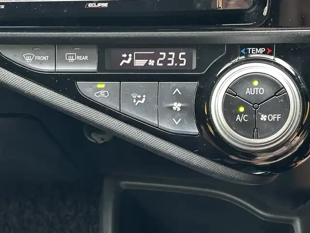 トヨタ アクア S 和歌山県 2015(平27)年 8.5万km ブラックマイカ ワンオーナー/社外メモリーナビ・フルセグTV・CD・DVD/　Bluetooth/バックカメラ/LEDヘッドライト/前席シートヒーター/スマートキー/ETC