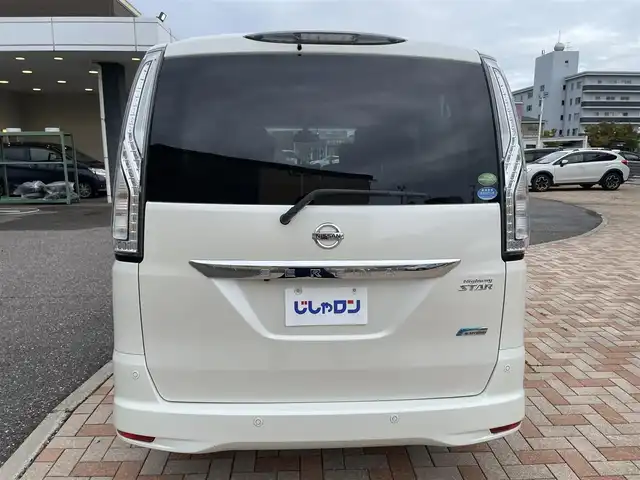 日産 セレナ ハイウェイS G S HV Aセーフ 新潟県 2014(平26)年 9.8万km ブリリアントホワイトパール (株)IDOMが運営する【じしゃロン新潟店】の自社ローン専用車両になります。/こちらは現金またはオートローンご利用時の価格です。自社ローンご希望の方は別途その旨お申付け下さい/純正SDナビ（MM513D-L）/フルセグTV視聴可能（走行中視聴可能）/Bluetooth/AUX接続可能/後席フリップダウンモニター（ALPINE）/全方位カメラ/クルーズコントロール/ビルトインETC/両側パワースライドドア/前後コーナーセンサー/LEDヘッドライト/電動格納ウィンカーミラー/プッシュスタート/スマートキー