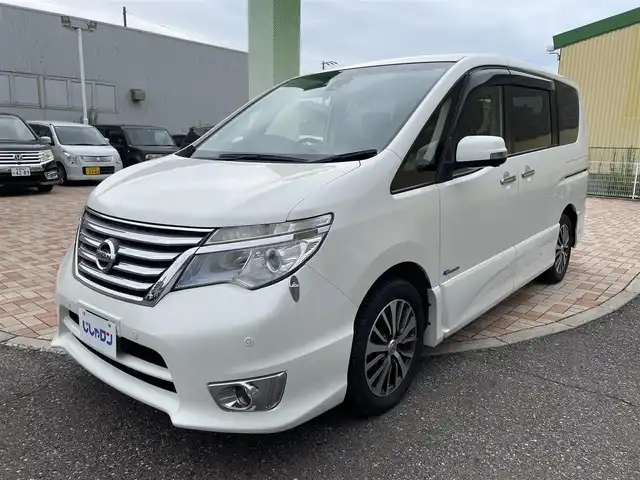 日産 セレナ ハイウェイS G S HV Aセーフ 新潟県 2014(平26)年 9.8万km ブリリアントホワイトパール (株)IDOMが運営する【じしゃロン新潟店】の自社ローン専用車両になります。/こちらは現金またはオートローンご利用時の価格です。自社ローンご希望の方は別途その旨お申付け下さい/純正SDナビ（MM513D-L）/フルセグTV視聴可能（走行中視聴可能）/Bluetooth/AUX接続可能/後席フリップダウンモニター（ALPINE）/全方位カメラ/クルーズコントロール/ビルトインETC/両側パワースライドドア/前後コーナーセンサー/LEDヘッドライト/電動格納ウィンカーミラー/プッシュスタート/スマートキー